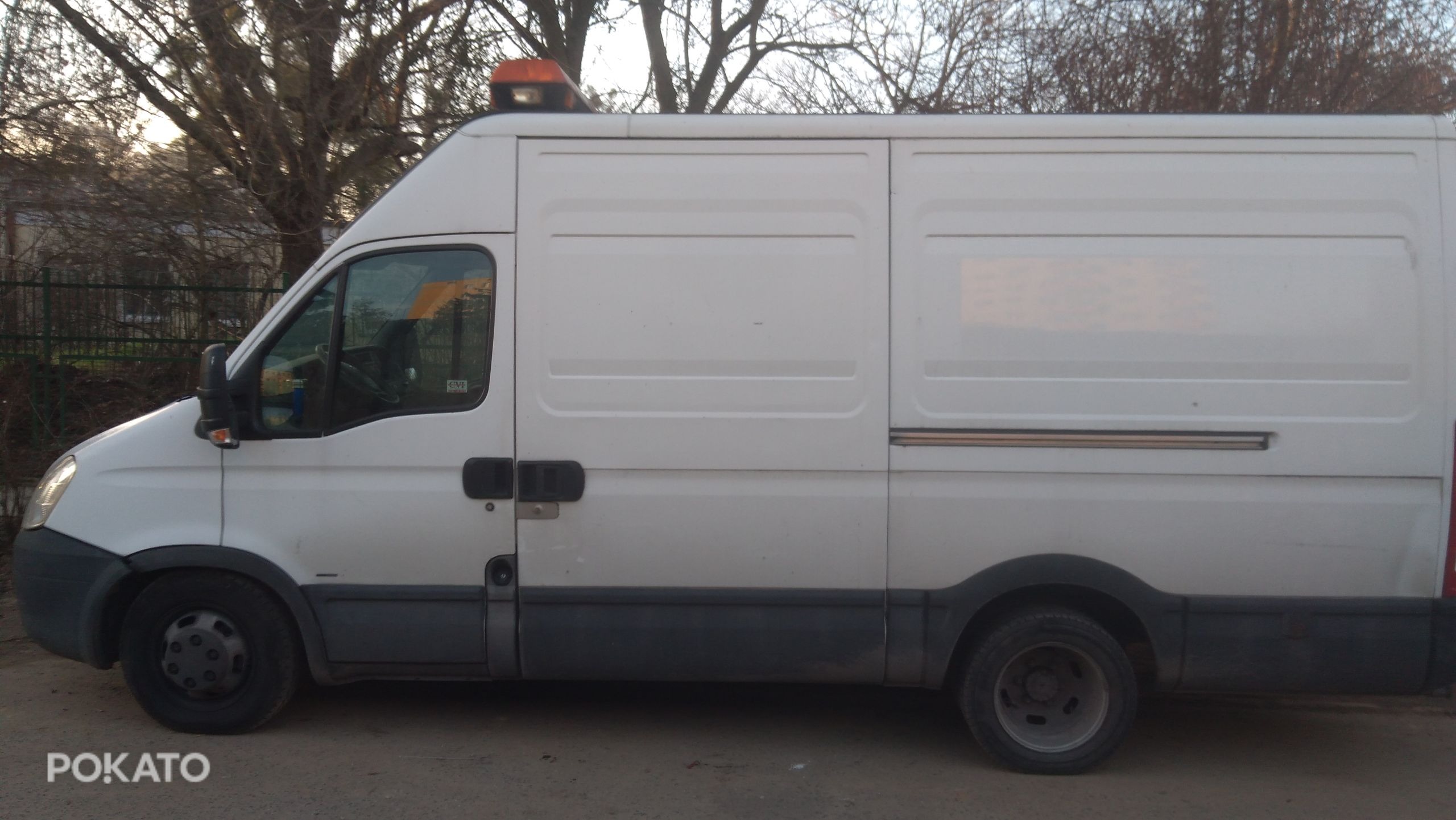 IVECO DAILY 35c15 Mobilny serwis opon f.v. 23%