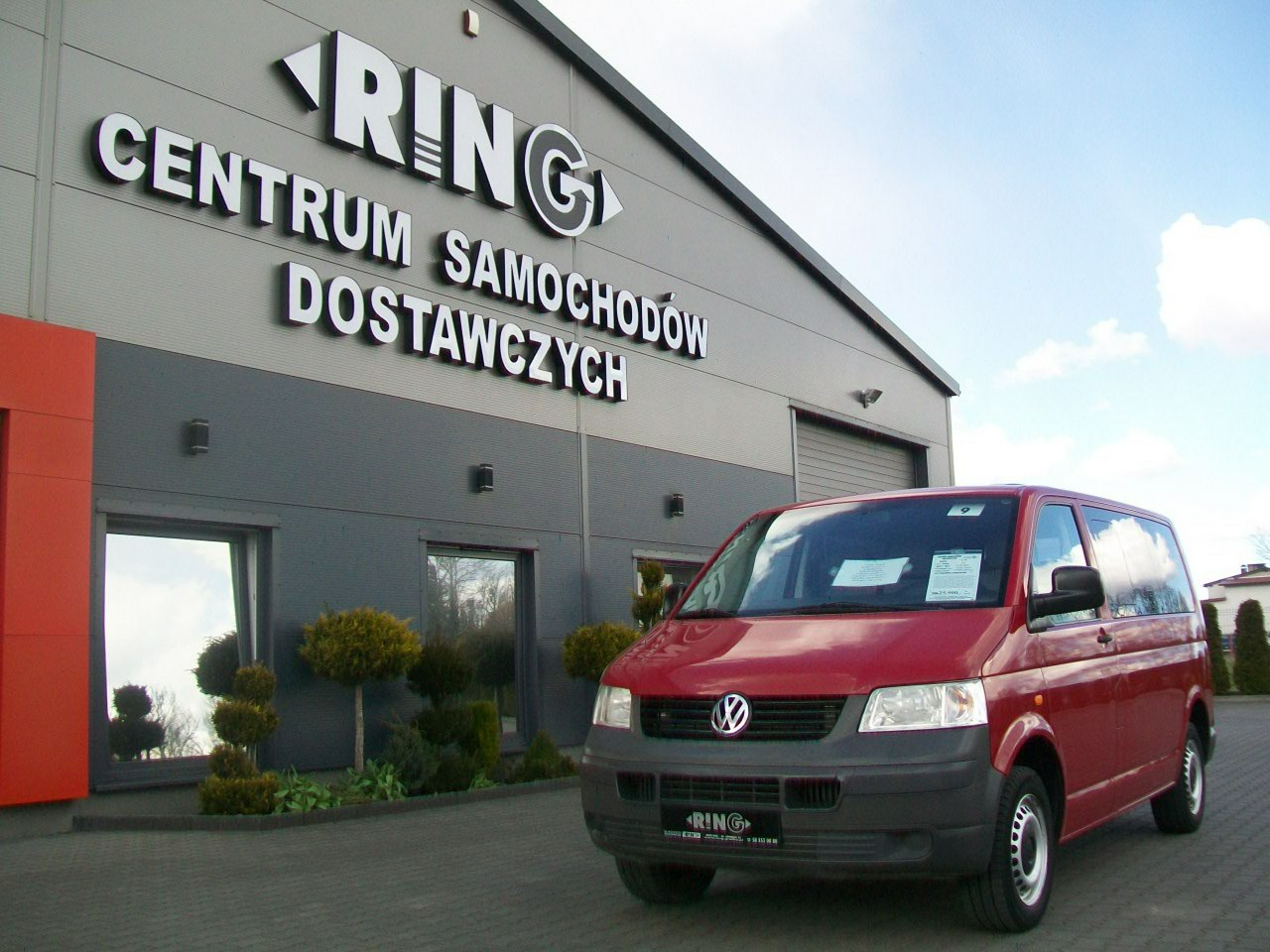 Volkswagen Transporter T5 1,9TDI 102KM A/C 9 OSÓB ZAREJESTROWANY NR 9