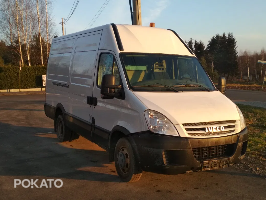 Iveco Daily 35C18 3.0HPT bliźniak webasto