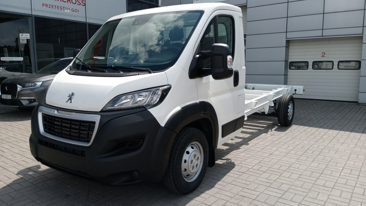 Peugeot Boxer Peugeot Boxer rama do zabudowy L4 2.2 165KM 2020 Kielce
