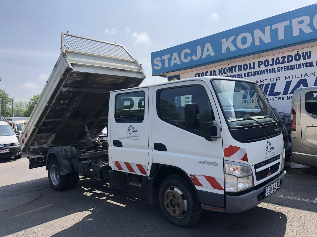 Mitsubishi Canter Mitsubish Fuso Canter Cabstar Brygadówka doka dokka wywrotka