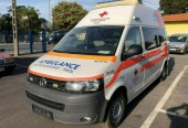 Volkswagen Transporter T6 Ambulans Karetka 4X4 140KM DIN EN 1789 Model 2011 Wyposażona