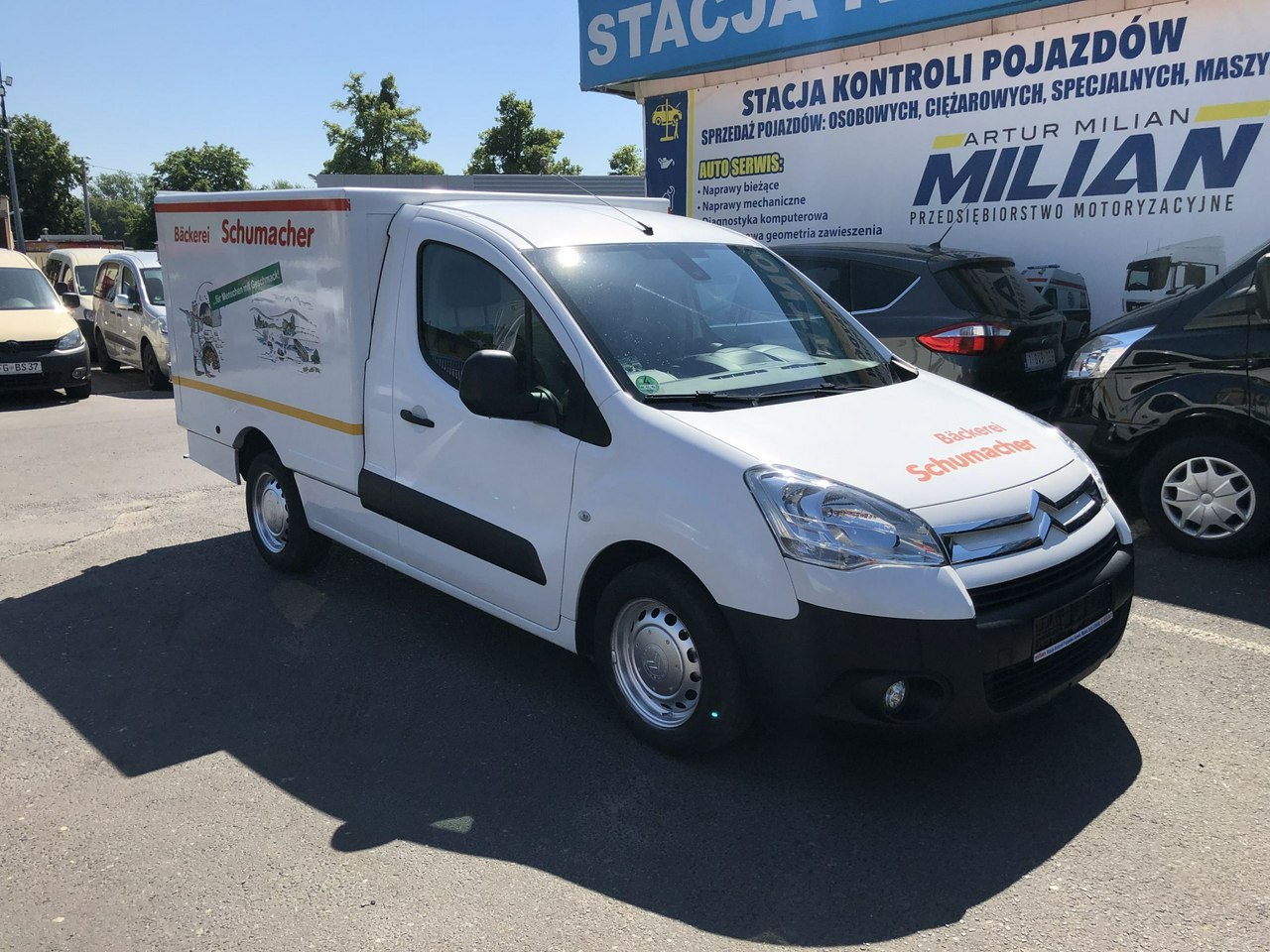 Citroen Berlingo Berlingo1,6 HDI kontener izoterma pieczywa Foodtruck food truck 2012