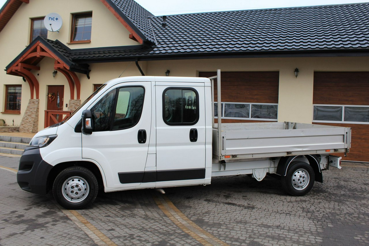 Peugeot Boxer 2.2 HDi 130KM / Doka Brygadówka / 7 osób / Salon PL I-właściciel
