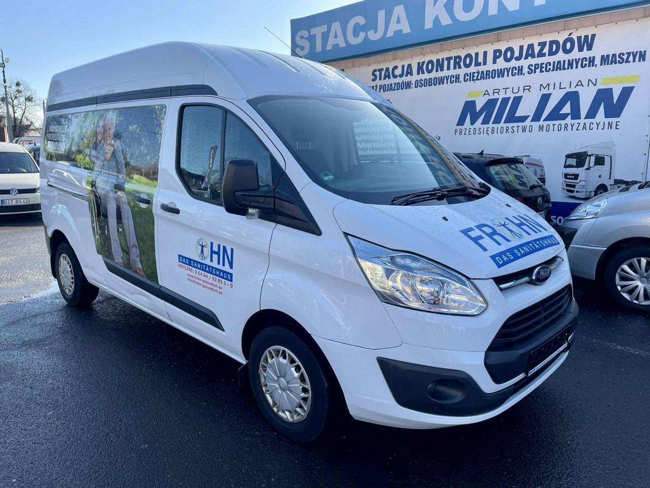 Ford Custom Ford Custom 2,2 Wysoki długi 6-bieg Klima Model 2015