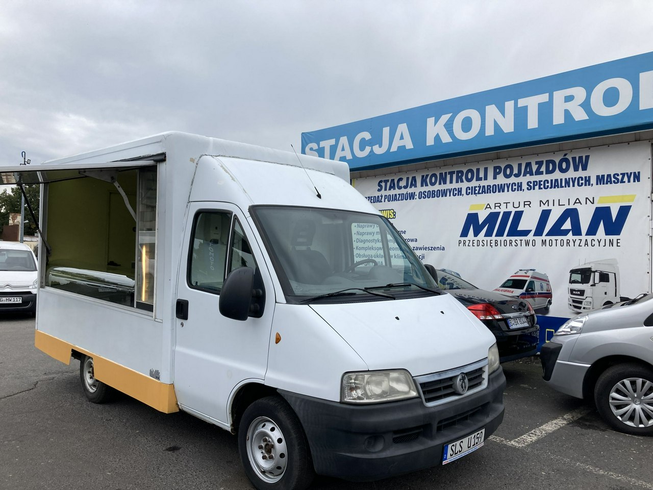 Fiat Ducato Ducato Autosklep pieczywa Gastronomiczny Food Truck Foodtruck sklep