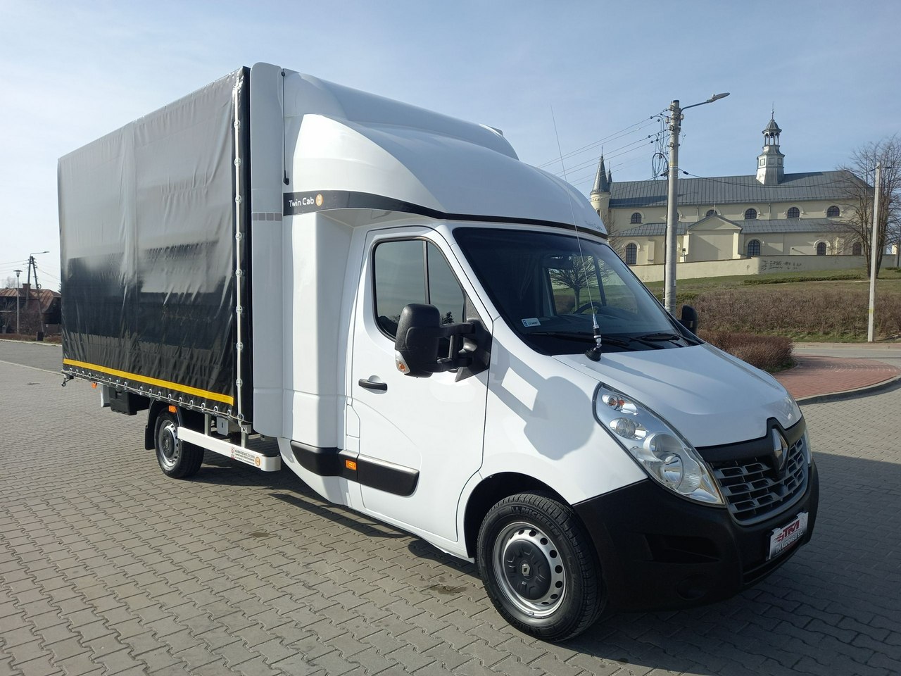 Renault Master TwinCab 10-Palet_Firana + Regulacja wysokości +Pneumatyka *EURO6*