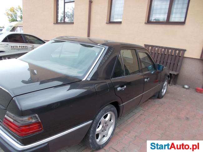 Mercedes-Benz W124