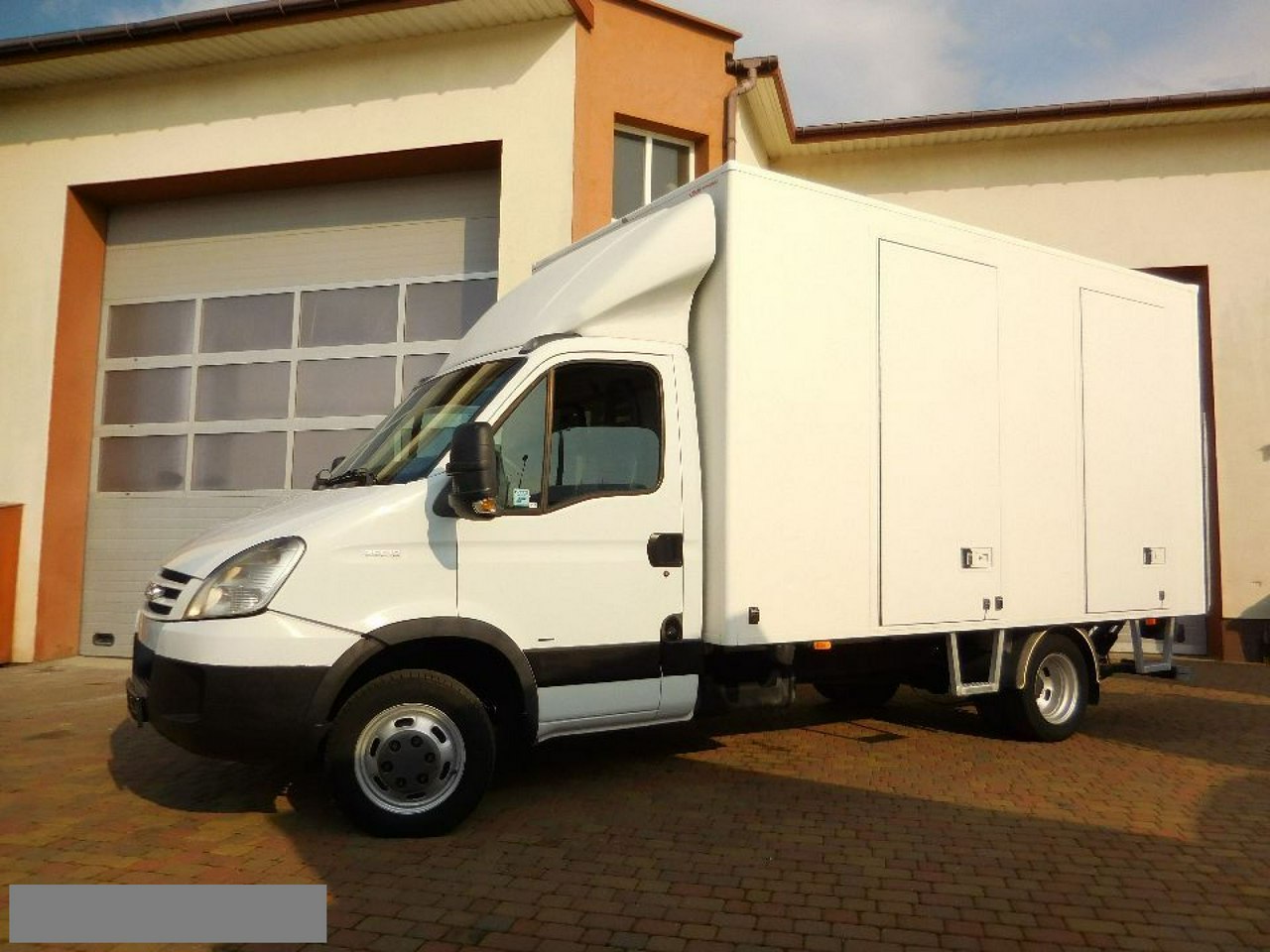 Iveco Daily 35C18 GWARANCJA / bliźniaki / winda / 3,0 / DMC 3500 kg