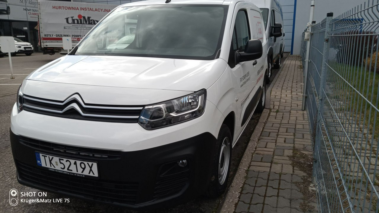 Citroen Berlingo Citroen Berlingo M 1.2 Puretech Benzyna 110KM CLUB Kielce DEMO