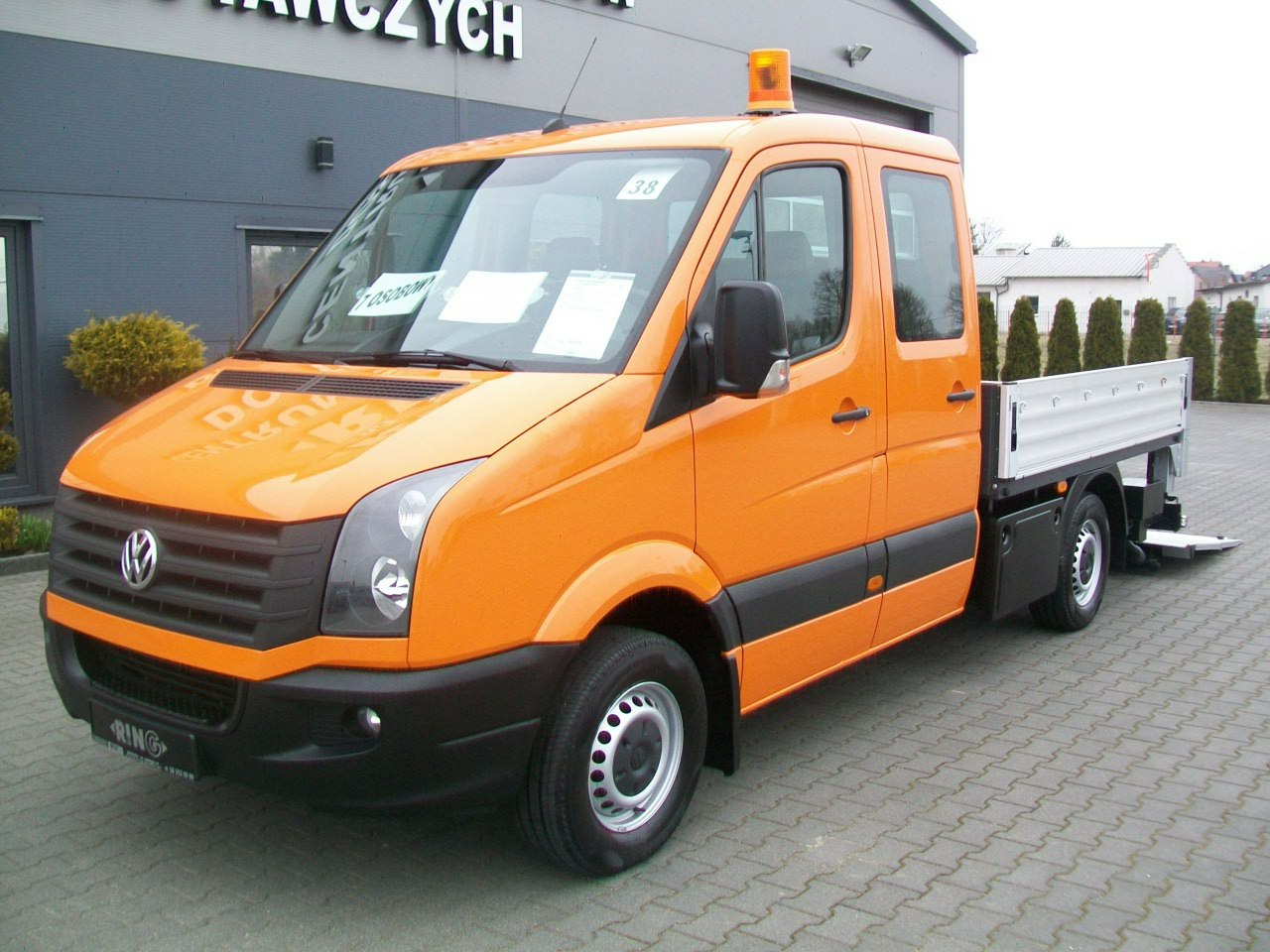 Volkswagen Crafter 2,0TDI 143KM A/C DOKA 7 OSÓB WINDA WEBASTO SERWISOWANY MOD 13r NR 38