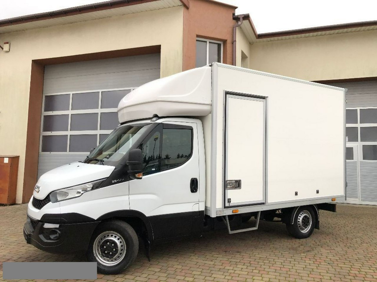 Iveco Daily GWARANCJA / kontener / izoterma / pneumatyka