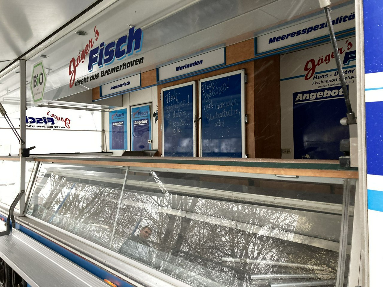 Mercedes Atego Autosklep Gastronomiczny wędlin Ryb Smażalnia Food Truck Foodtruck