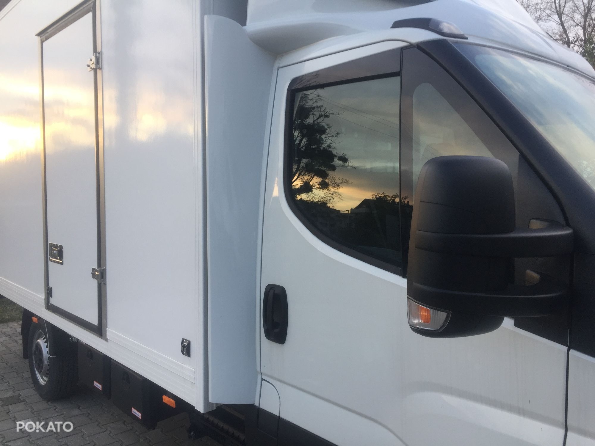 Iveco 35s18 Kontener 10 Euro Palet Wysoka jakość