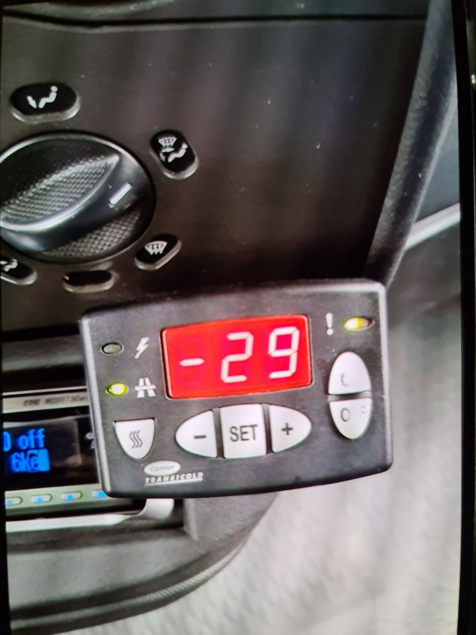 Iveco Daily 40C17. 3.0 HTP. Automat. Chłodnia dwukomorowa. DMC 3500 kg.