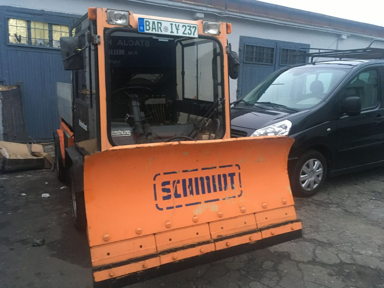 Multicar inny Boschung Multicar Zamiatarka Odśnieżarka posypywarka wywrotka