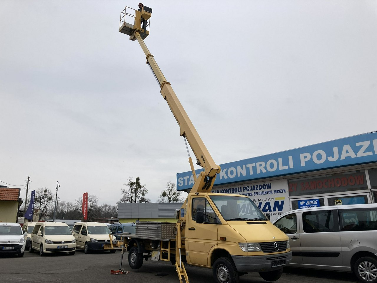 Mercedes Sprinter Sprinter podnośnik koszowy 18,1m Zwyżka 63tkm Stan Top DMC 3500kg