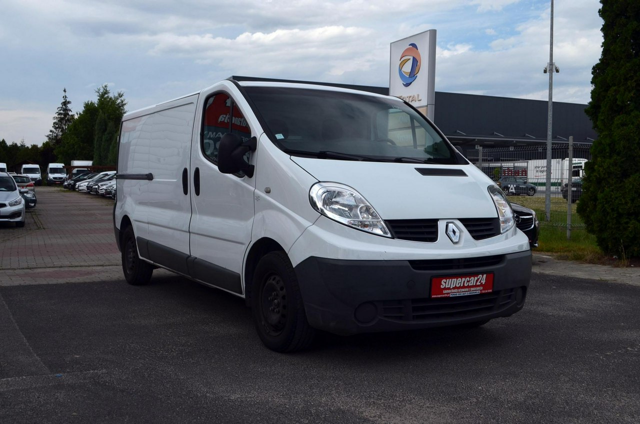 Renault Trafic RENAULT TRAFIC FL 2.0dCi / 115KM / Serwis ASO / Klima / FV23% / Gwaran