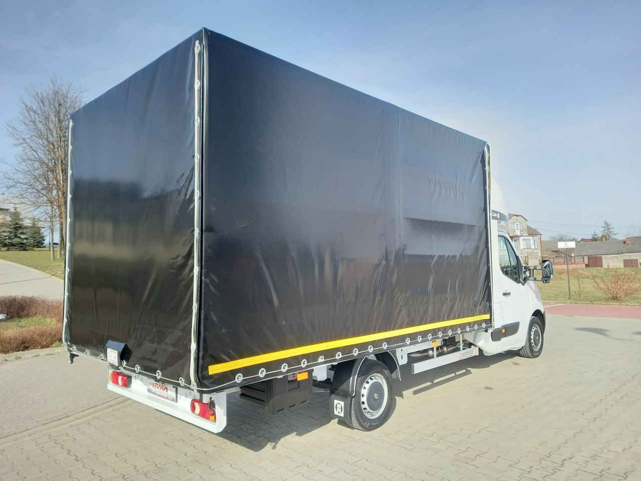 Renault Master TwinCab 10-Palet_Firana + Regulacja wysokości +Pneumatyka *EURO6*