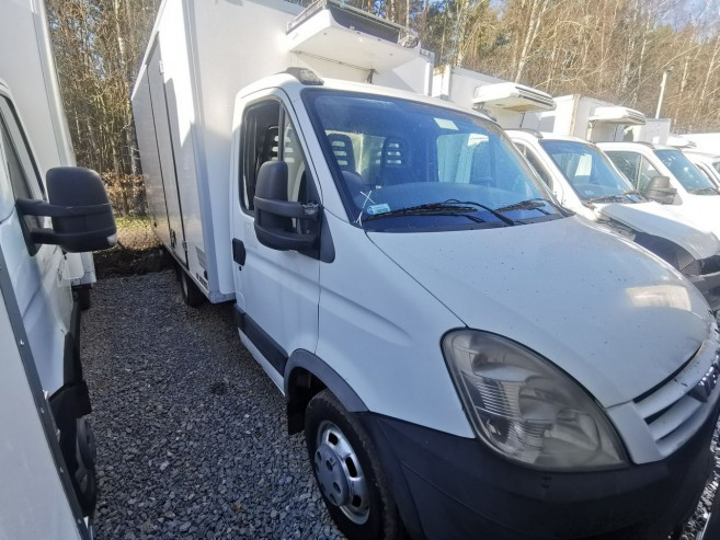 Iveco 50 C 15 Chłodnia Mroźnia Izoterma Rama do zabudowy Laweta Wywrotka