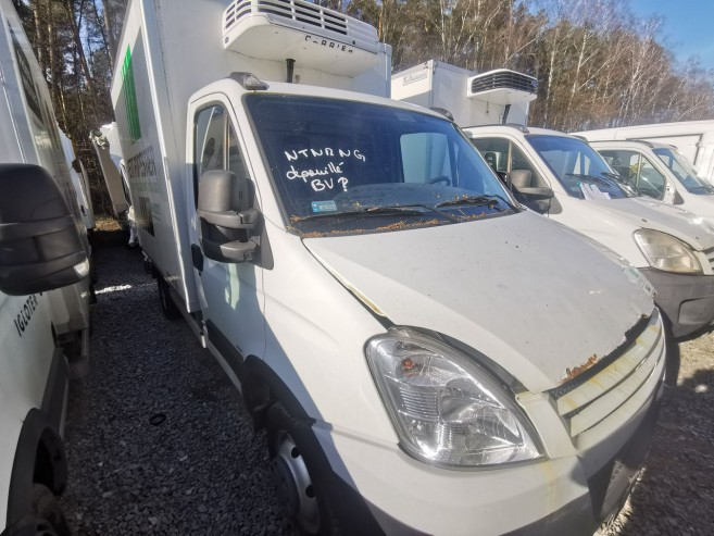 Iveco Daily 40C15 Chłodnia Mroźnia Izoterma Rama do zabudowy Laweta Wywrotka