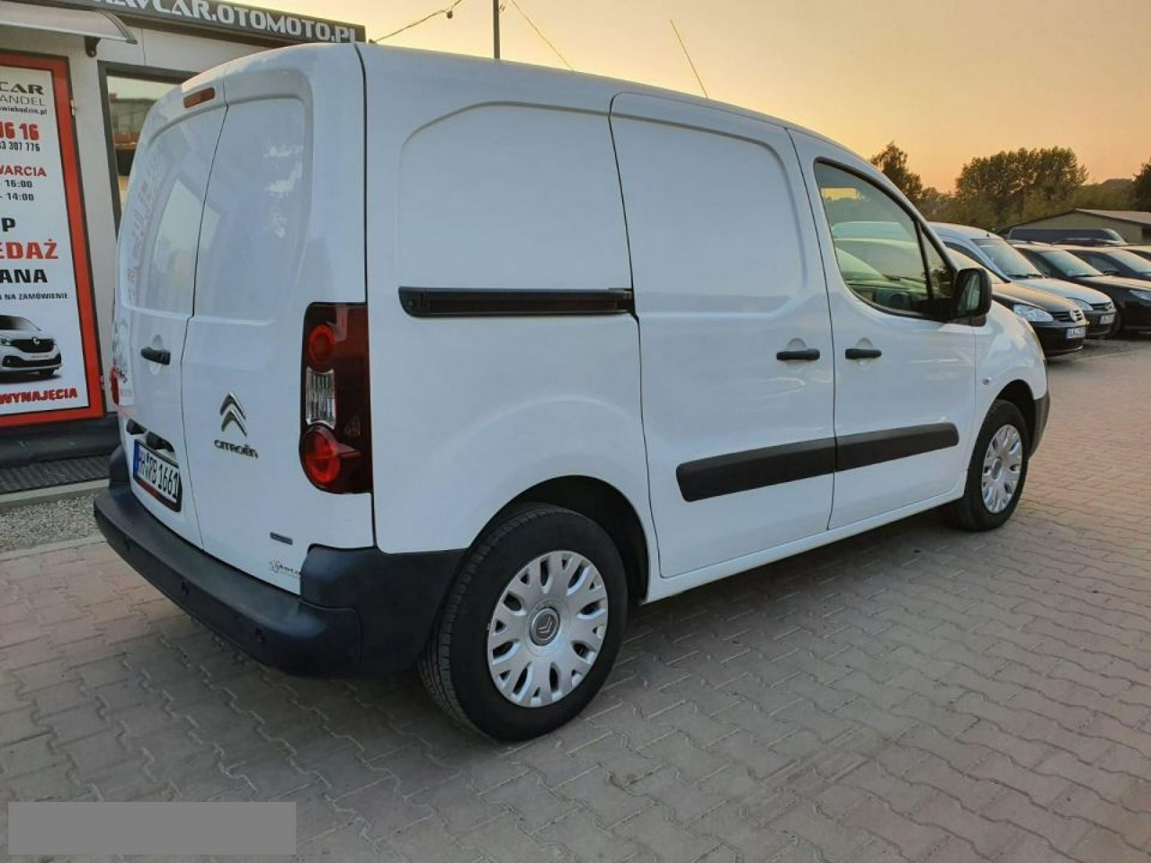 Citroen Berlingo / 1.6 Hdi 100 Ps / Lift / Gwarancja / Opłacony / navi /
