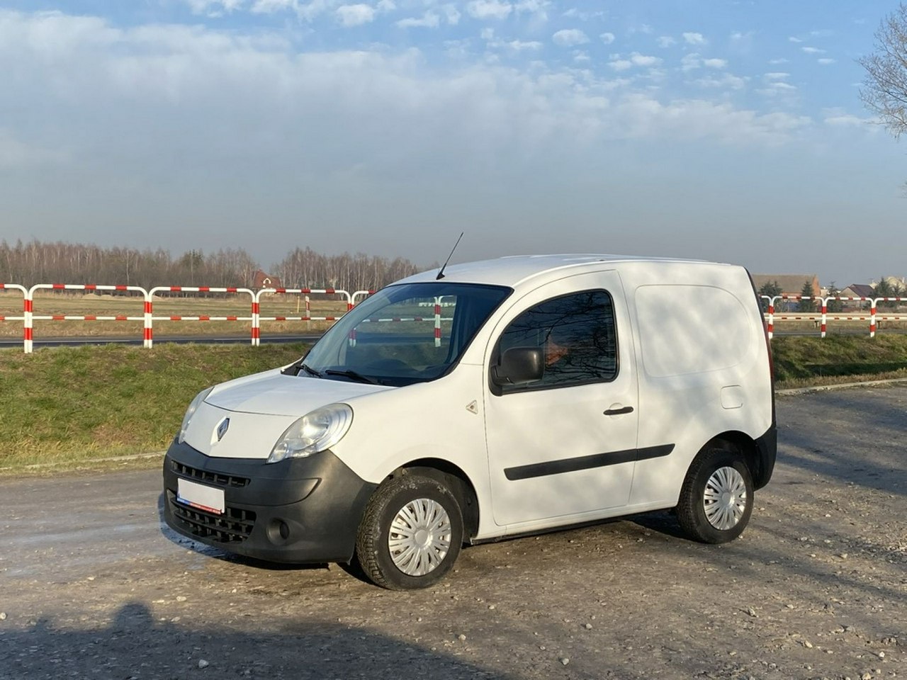Renault Kangoo RATY Bez Bik i Krd klima,zadbany super stan.Gwarancja
