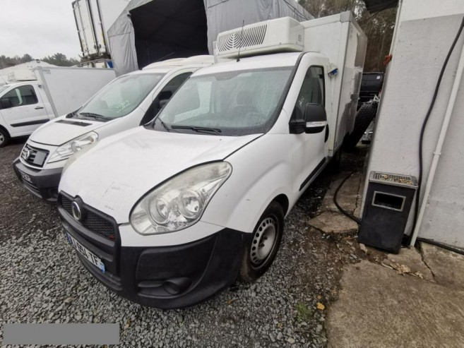 Fiat Doblo Chłodnia Izoterma Mroźnia (42531)