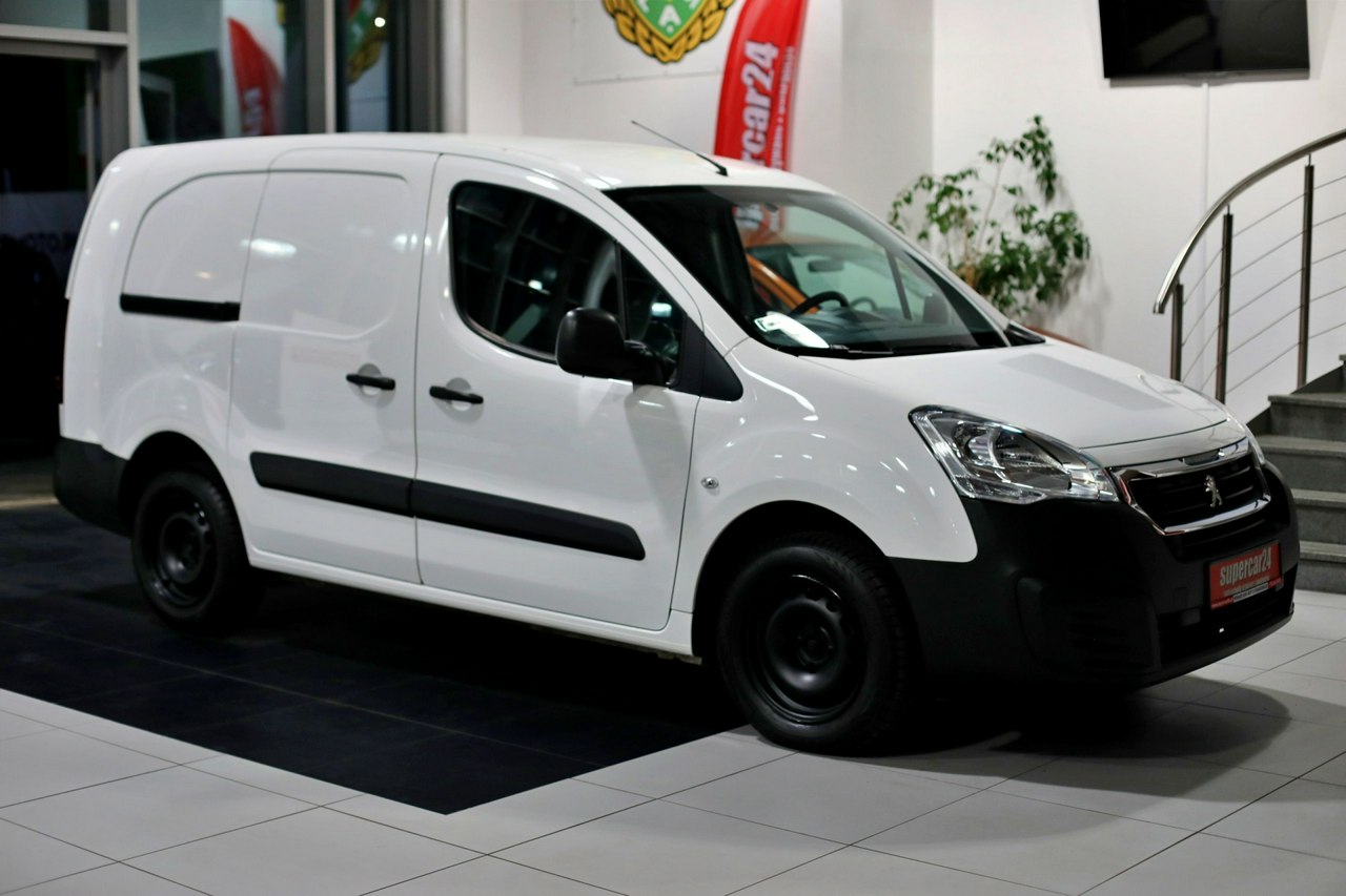 Peugeot Partner Peugeot Partner 1.6 HDI L2 / 3 osob. / Salon PL / ASO / FV 23% / Gwa