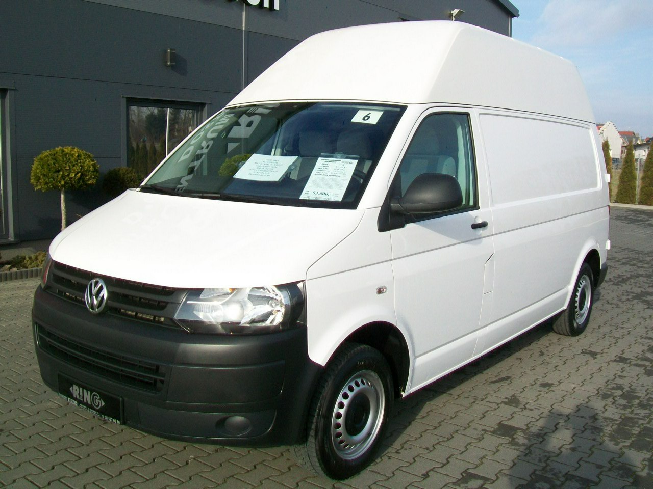 Volkswagen Transporter T5 2,0TDI 84KM A/C MAXI 3 OS. DŁUGI MODEL 15r NR 6