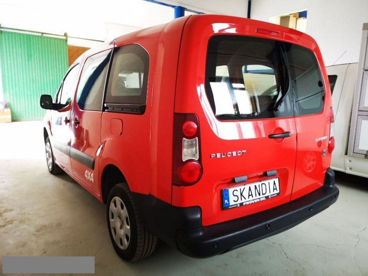 Peugeot Partner Peugeot Partner 2015 r 1,6 HDi 90KM 4×4 Dangel