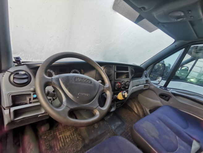Iveco Daily 35C12 Chłodnia Mroźnia Izoterma Rama do zabudowy Laweta Wywrotka