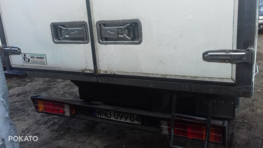 Mitsubishi canter 2.8tdi chłodnia