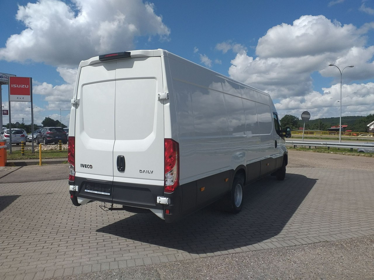 Iveco Daily 50C18 V H OKAZJA 50C18H V Baza pod zabudowę bus kamper