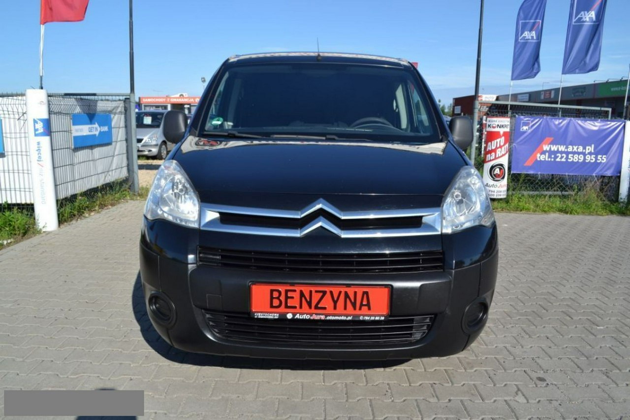 Citroen Berlingo Benzyna 1.6 16 v idealny pomocnik w firmie sprowadzony z Niemiec