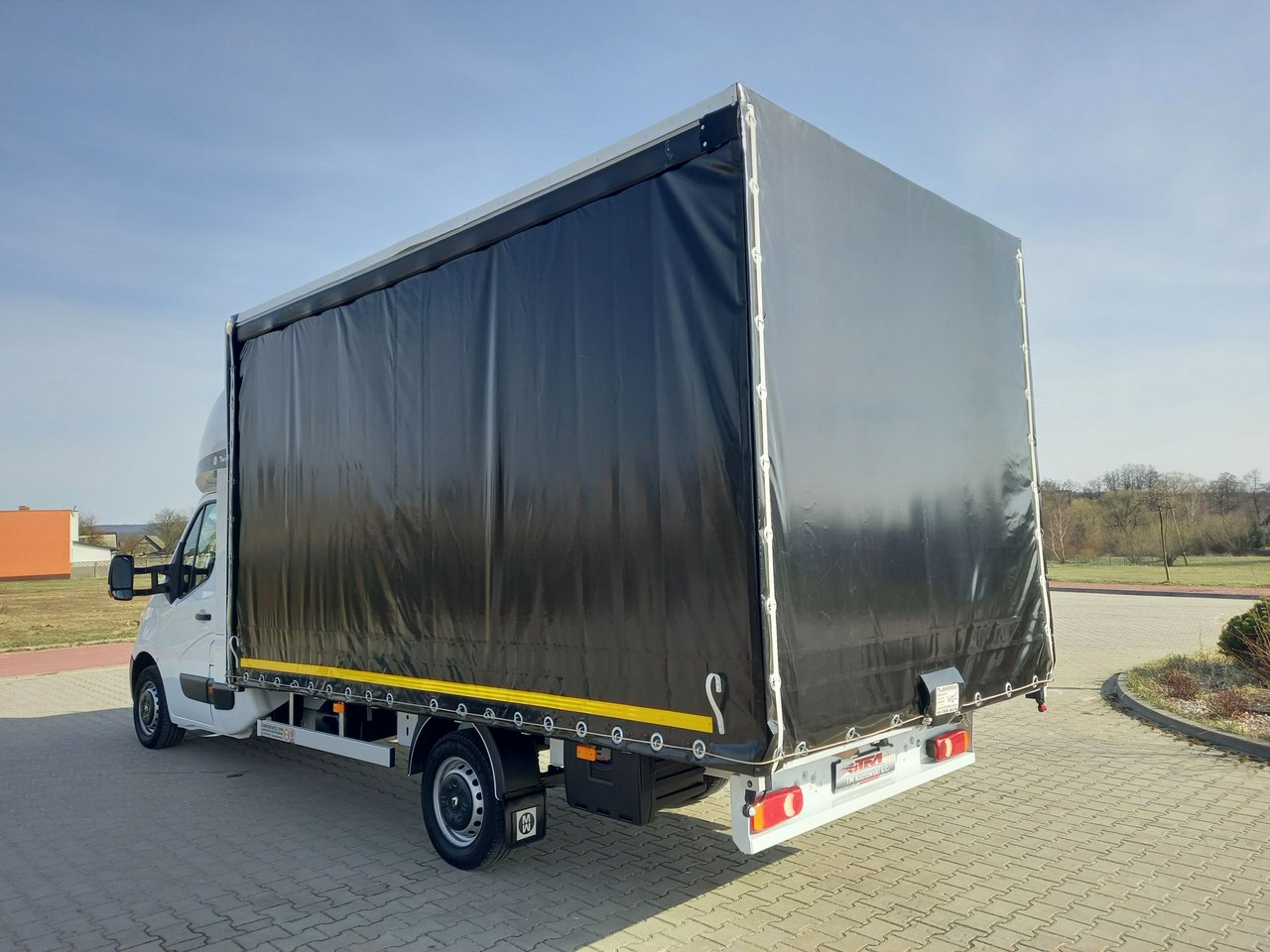 Renault Master TwinCab 10-Palet_Firana + Regulacja wysokości +Pneumatyka *EURO6*