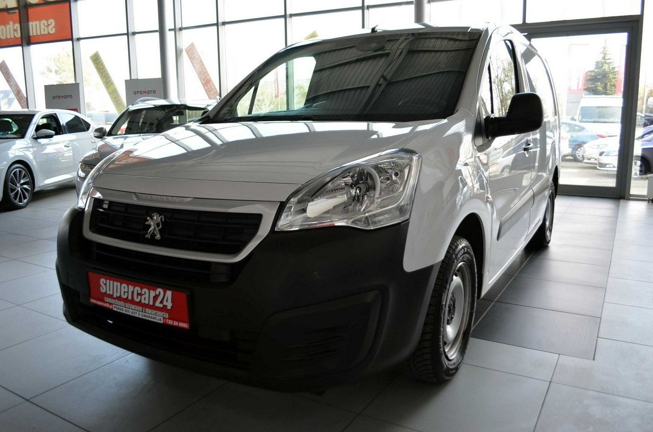 Peugeot Partner Peugeot Partner 1,6 / 3 osobowy / L2 Maxi LONG / Tempomat / Klima / Sa