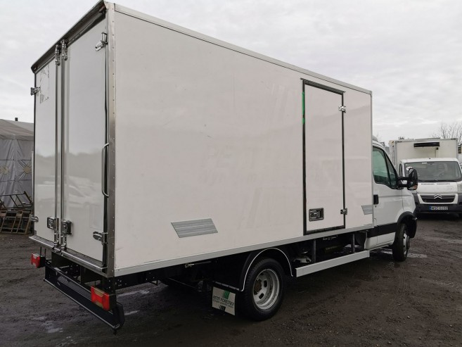 Iveco Daily 35C13 Chłodnia Mroźnia Izoterma Rama do zabudowy Laweta Wywrotka