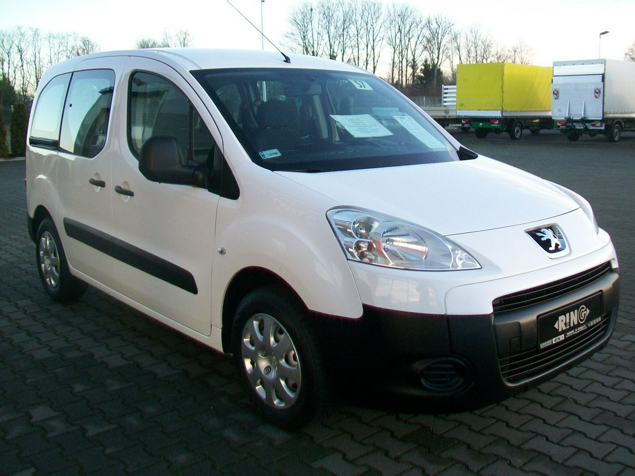 Peugeot Partner 1,6HDI 75KM A/C 5 OSÓB MOD 12r TEPEE SERWISOWANY NR 57