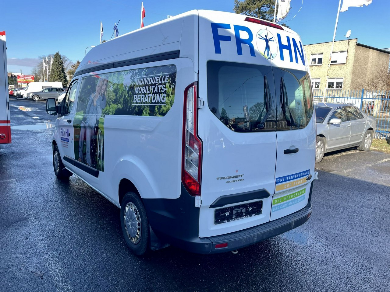 Ford Custom Ford Custom 2,2 Wysoki długi 6-bieg Klima Model 2015