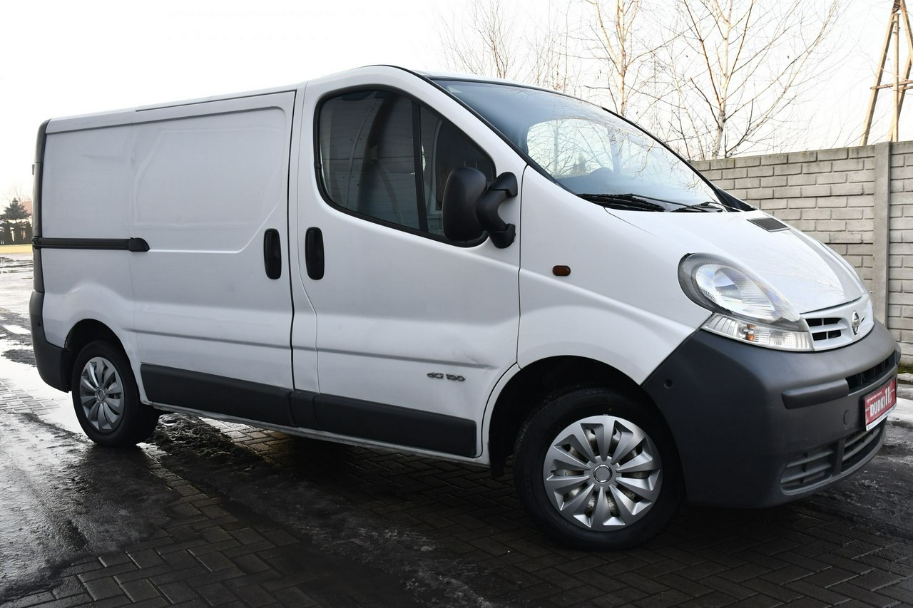 Nissan Primastar 1,9DCI DUDKI11 Serwis,3osoby,Hak,Parktronic,Centralka.OKAZJA-Zadbany