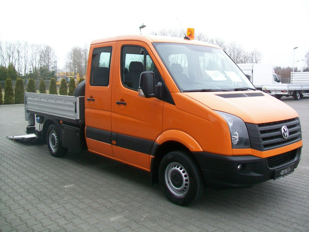 Volkswagen Crafter 2,0TDI 143KM A/C DOKA 7 OSÓB WINDA WEBASTO SERWISOWANY MOD 13r NR 38