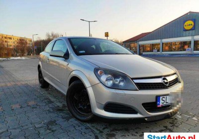 044b43_sprzedam-opel-astra-gtc-zdjecia