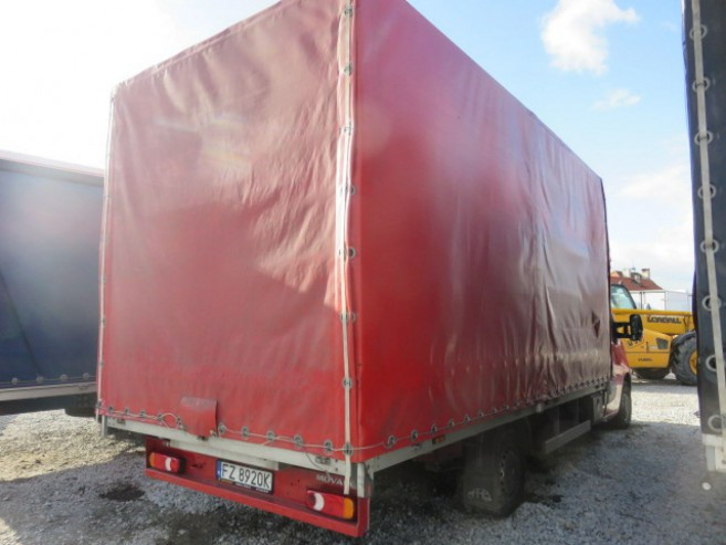 Opel Movano