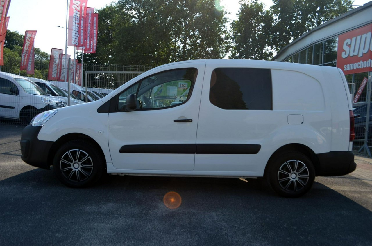 Peugeot Partner Peugeot Partner 1.6 / L2H1 / Długi / 5 os. / Klima / FV23% / Salon PL