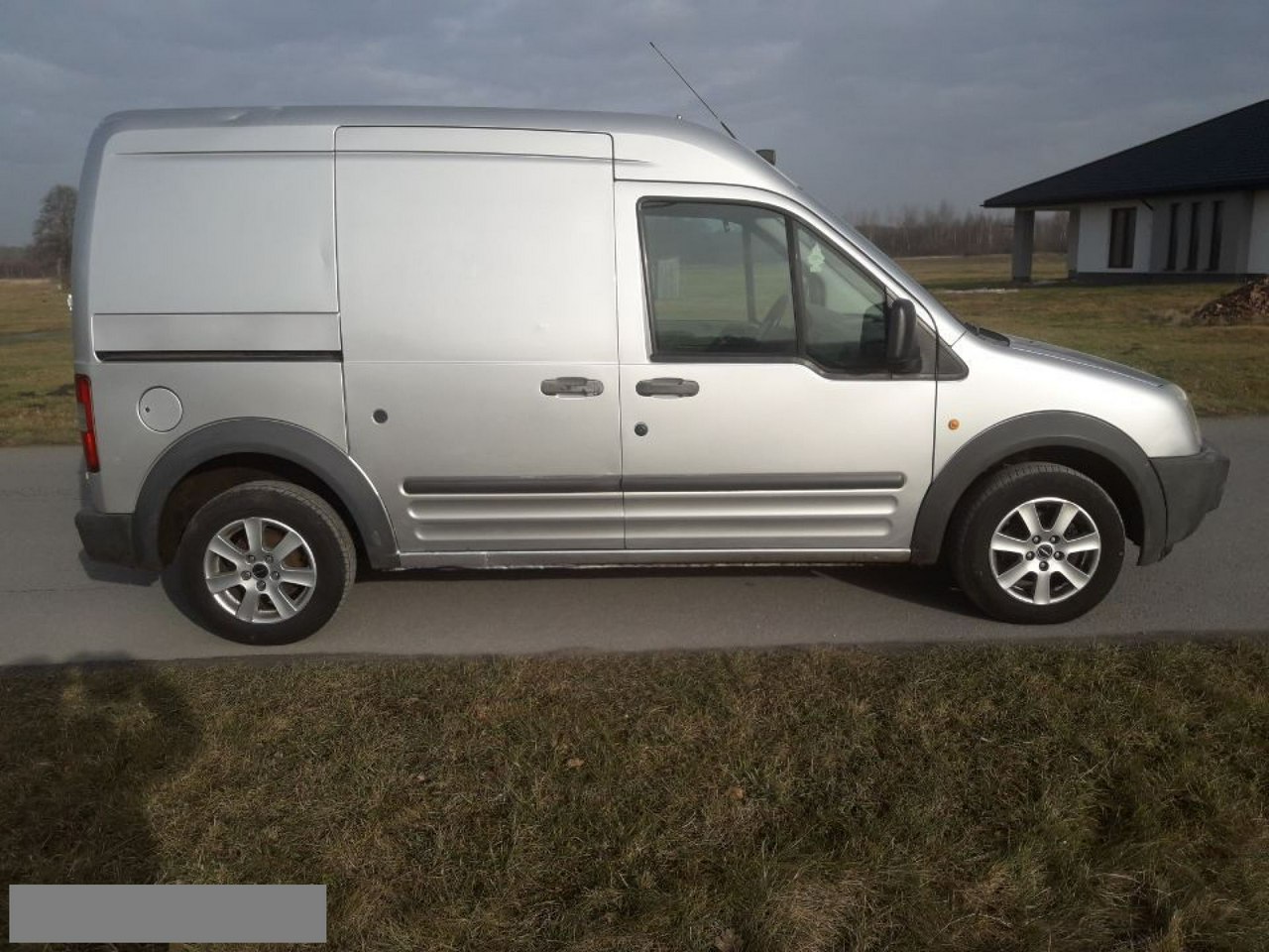 Ford Connect Podwyższany 1.8 Tdi – Drzwi Boczne