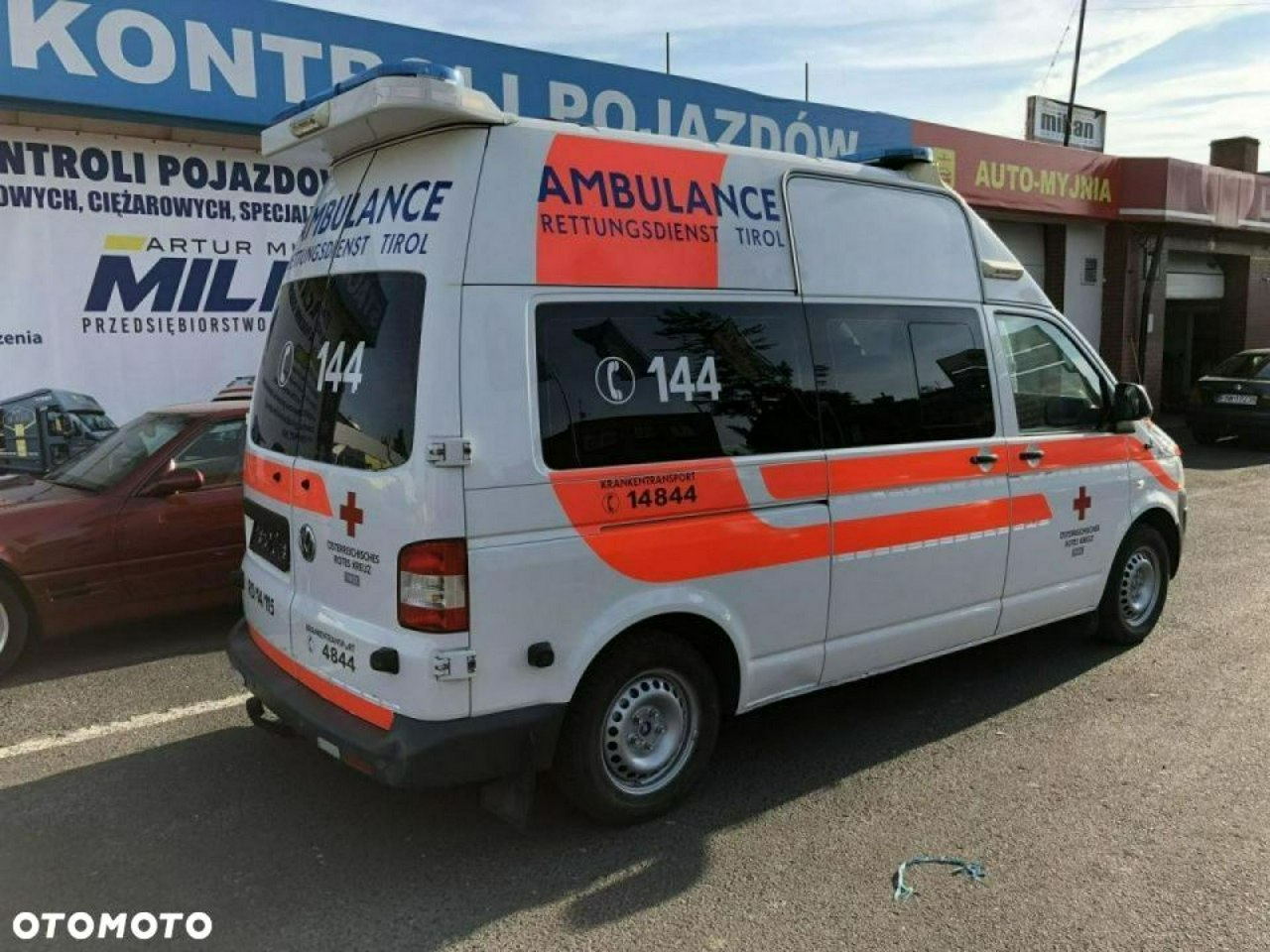 Volkswagen Transporter T6 Ambulans Karetka 4X4 140KM DIN EN 1789 Model 2011 Wyposażona
