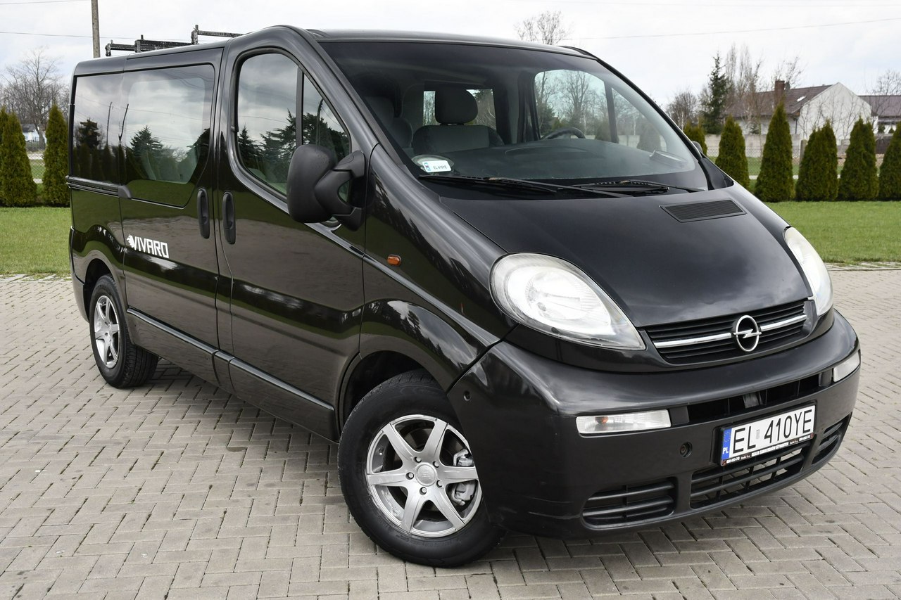 Opel Vivaro 1,9d DUDKI11 El.szyby.6 foteli,Centralka,Kamera Cofania.Zarej w Pl.