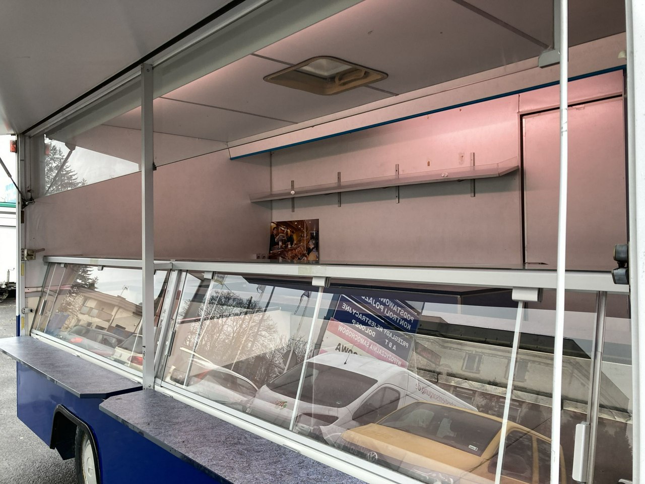 Mercedes MB 100 Autosklep wędli Ryb Sklep Gastronomiczny Food Truck Foodtruck Borco