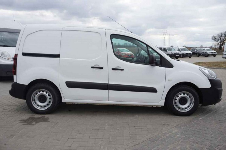 Citroen Berlingo L1 Van 1.6BlueHDi 100KM Feel salon I właściciel f.VAT